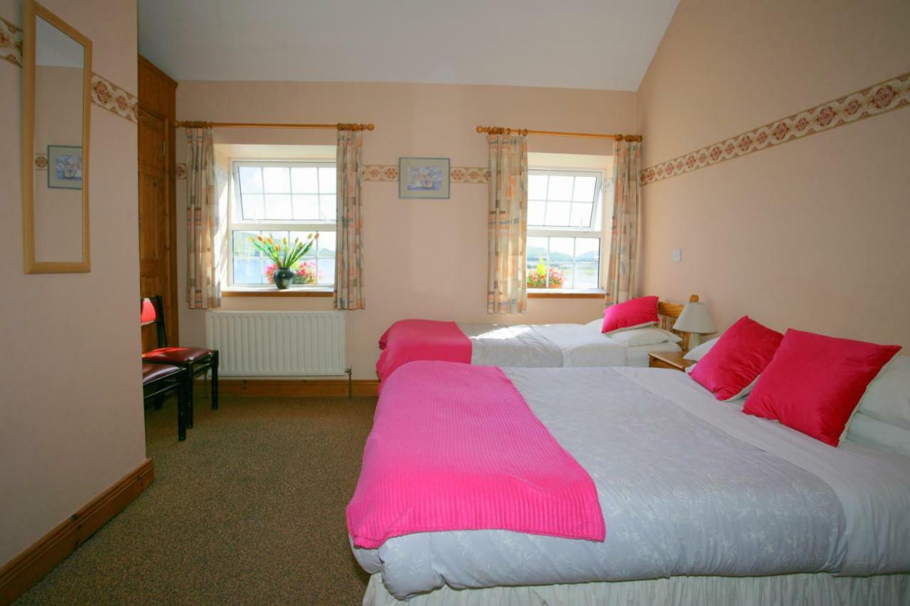 Cottage Heights B&B Castletownbere Exterior foto